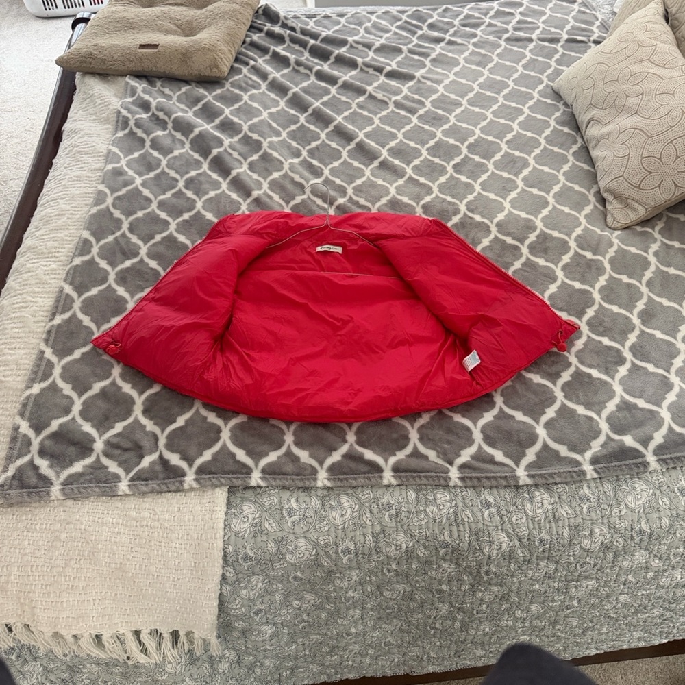 Red Puffer Vest - Picture 2 of 6
